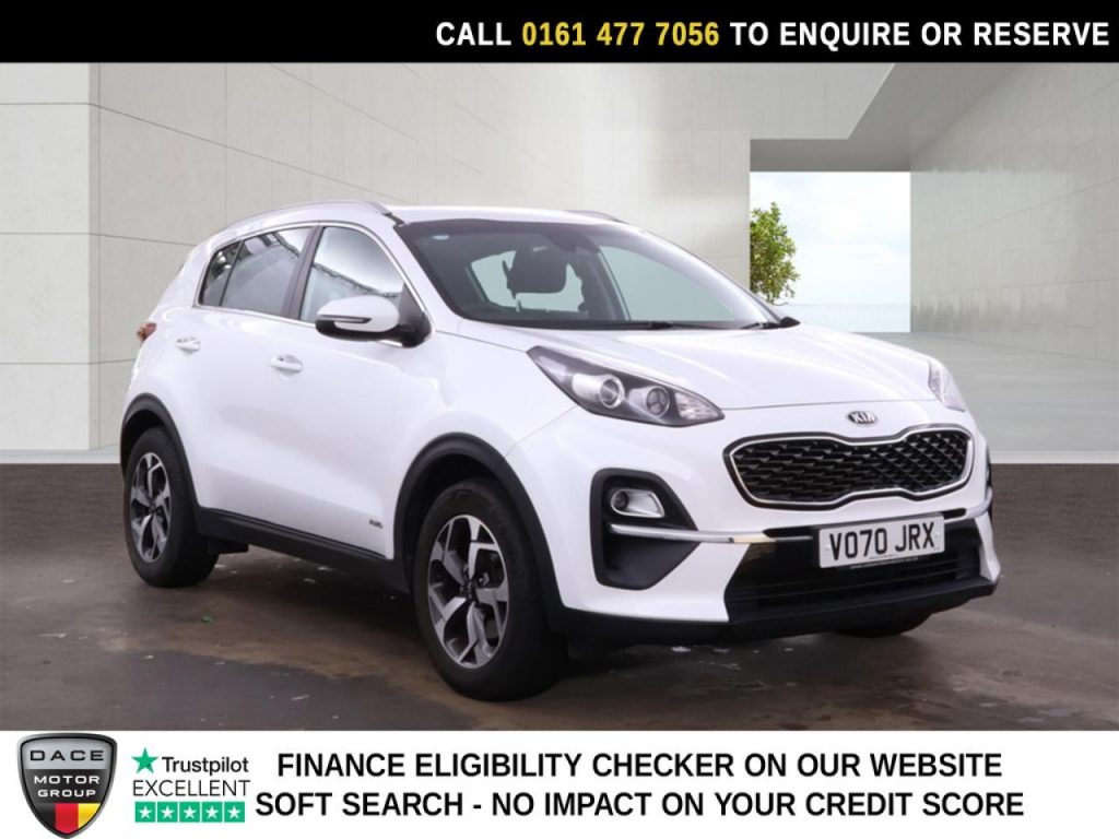 Used 2020 WHITE KIA SPORTAGE SUV 1.6 T-GDi 2 GPF SUV 5dr Petrol Manual AWD Euro 6 (s/s) (174 bhp) (reg. 2020-09-14) for sale in Stockport