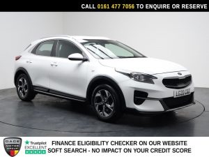 Used 2020 WHITE KIA XCEED SUV 1.6 CRDi 2 SUV 5dr Diesel Manual Euro 6 (s/s) (114 bhp) (reg. 2020-03-05) for sale in Stockport