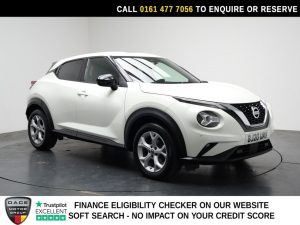 Used 2020 WHITE NISSAN JUKE SUV 1.0 DIG-T N-Connecta SUV 5dr Petrol Manual Euro 6 (s/s) (117 ps) (reg. 2020-03-10) for sale in Stockport