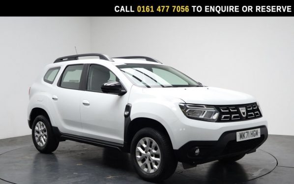Used 2021 WHITE DACIA DUSTER SUV 1.0 TCe Comfort SUV 5dr Petrol Manual Euro 6 (s/s) (90 ps) (reg. 2021-09-10) for sale in Stockport