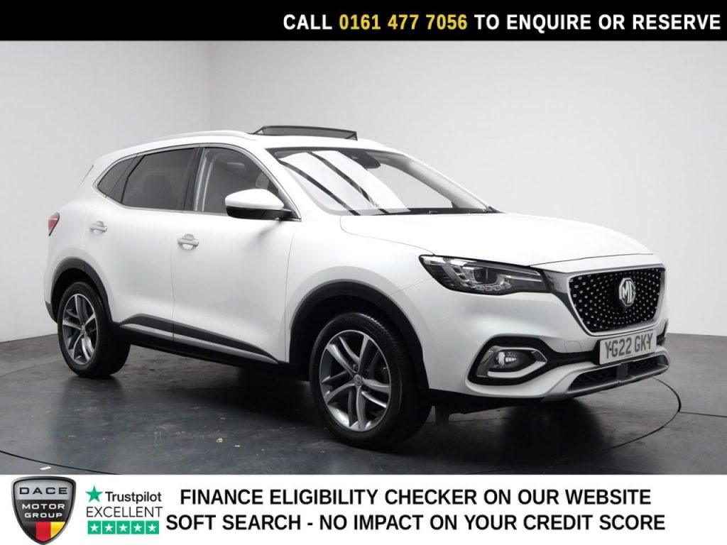 Used 2022 WHITE MG MG HS SUV 1.5 T-GDI Exclusive SUV 5dr Petrol DCT Euro 6 (s/s) (162 ps) (reg. 2022-03-23) for sale in Stockport