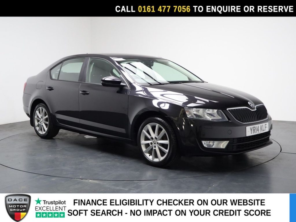 Used 2014 BLACK SKODA OCTAVIA Hatchback 1.6 TDI Elegance Hatchback 5dr Diesel DSG Euro 5 (s/s) (105 ps) (reg. 2014-03-18) for sale in Stockport