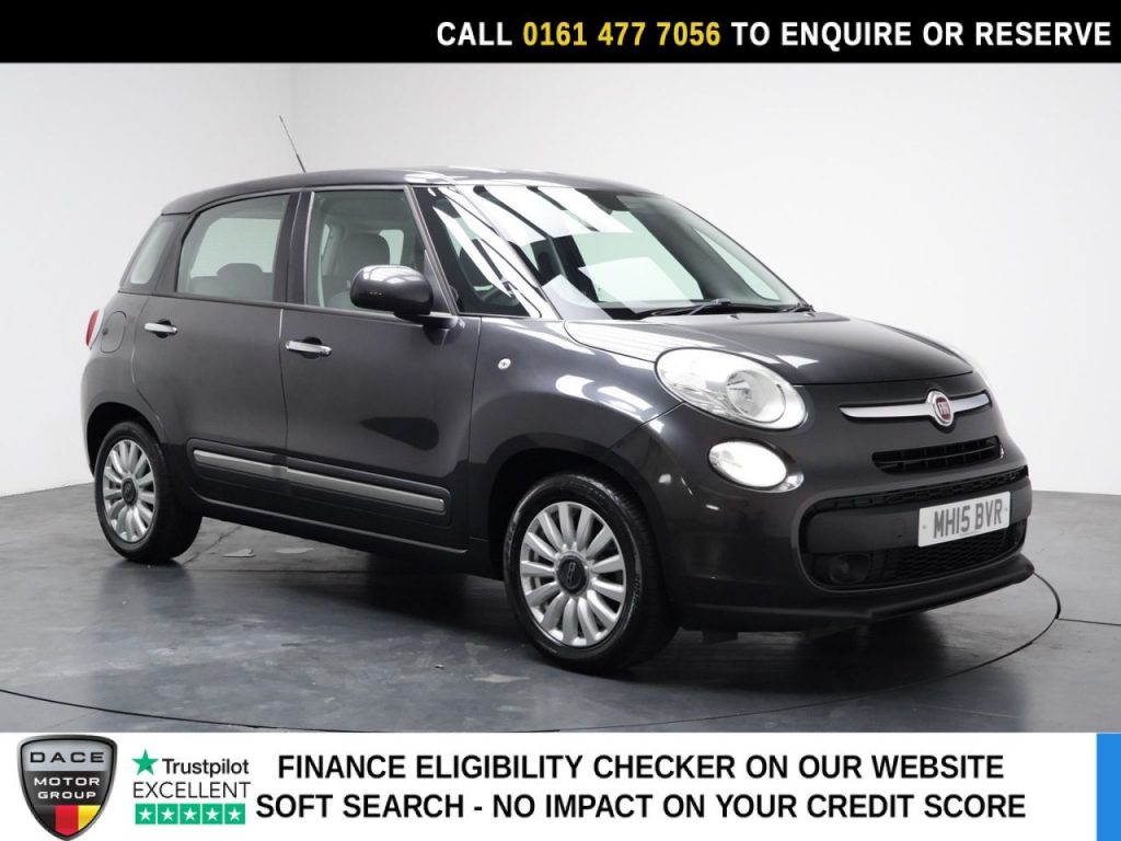 Used 2015 GREY FIAT 500L MPV 1.4 Pop Star MPV 5dr Petrol Manual Euro 6 (95 bhp) (reg. 2015-07-31) for sale in Stockport