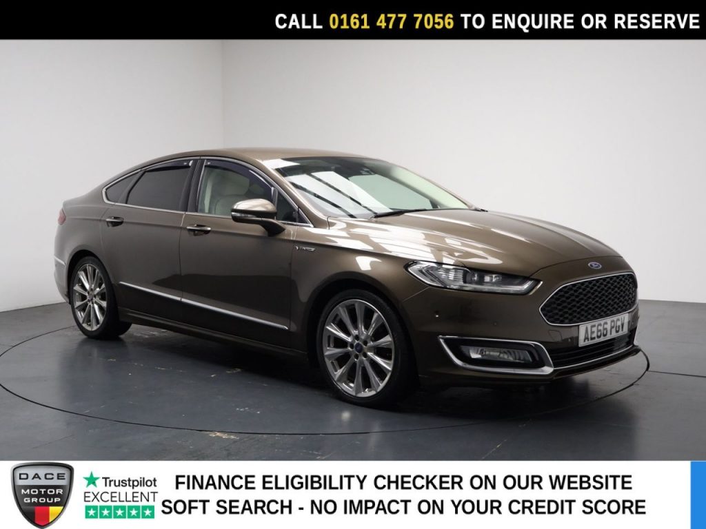 Used 2016 BROWN FORD MONDEO Saloon 2.0 TDCi Vignale Saloon 4dr Diesel Powershift Euro 6 (s/s) (210 ps) (reg. 2016-10-18) for sale in Stockport