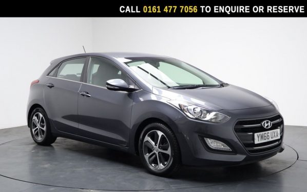 Used 2017 GREY HYUNDAI I30 Hatchback 1.6 CRDi Blue Drive SE Nav Hatchback 5dr Diesel DCT Euro 6 (s/s) (110 ps) (reg. 2017-01-31) for sale in Stockport