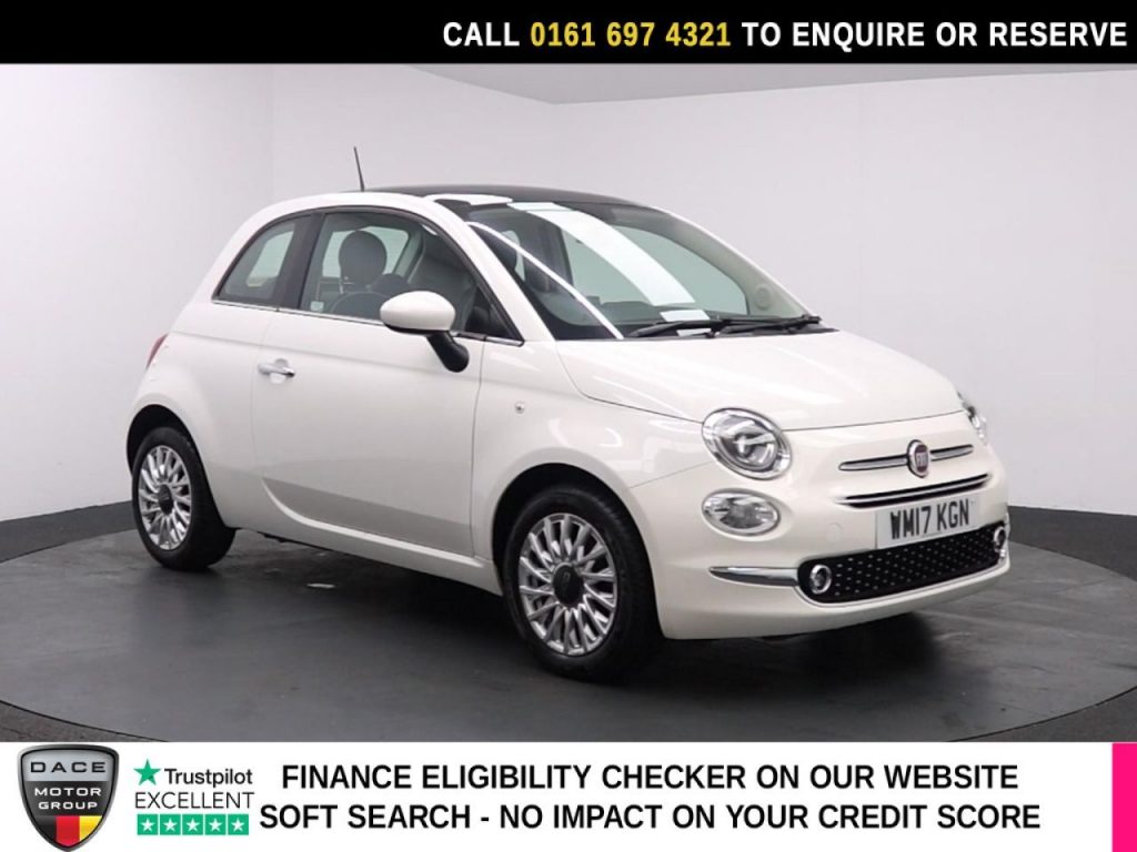 Used 2017 WHITE FIAT 500 Hatchback 1.2 Lounge Hatchback 3dr Petrol Manual Euro 6 (s/s) (69 bhp) (reg. 2017-05-11) for sale in Manchester