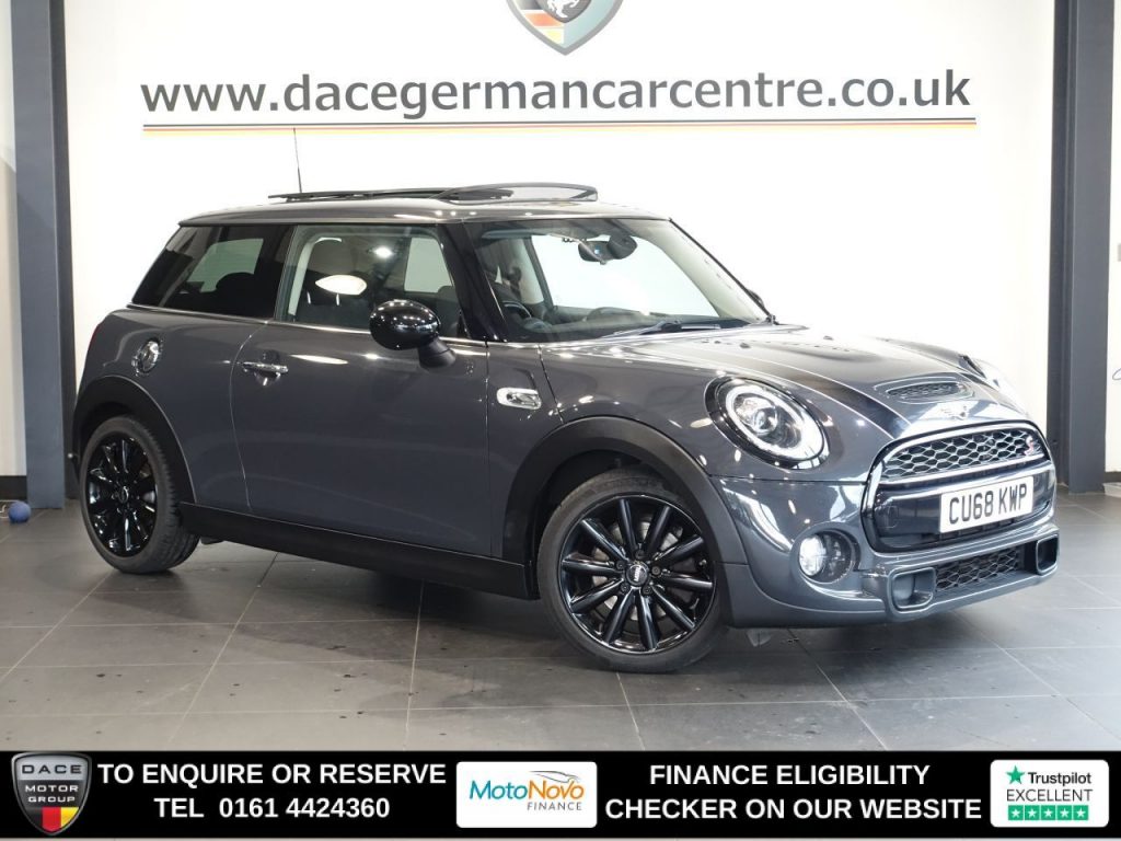 Used 2018 GREY MINI HATCH Hatchback 2.0 Cooper S GPF Hatchback 3dr Petrol Manual Euro 6 (s/s) (192 ps) (reg. 2018-10-31) for sale in Altrincham