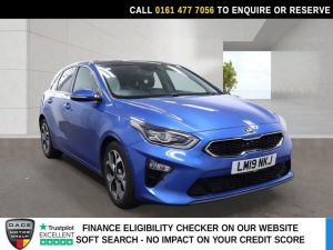 Used 2019 BLUE KIA CEED Hatchback 1.4 T-GDi First Edition Hatchback 5dr Petrol Manual Euro 6 (s/s) (138 bhp) (reg. 2019-03-22) for sale in Stockport