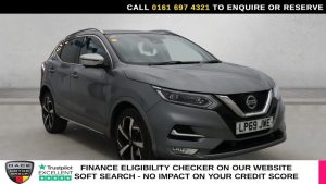 Used 2019 GREY NISSAN QASHQAI SUV 1.3 DIG-T Tekna+ SUV 5dr Petrol Manual Euro 6 (s/s) (140 ps) (reg. 2019-12-30) for sale in Manchester