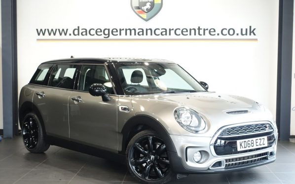 Used 2019 SILVER MINI CLUBMAN Estate 2.0 Cooper S Exclusive Estate 6dr Petrol Steptronic Euro 6 (s/s) (192 ps) (reg. 2019-02-08) for sale in Altrincham