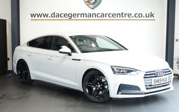 Used 2019 WHITE AUDI A5 Hatchback 2.0 TFSI 40 S line Sportback 5dr Petrol S Tronic Euro 6 (s/s) (190 ps) (reg. 2019-12-31) for sale in Altrincham