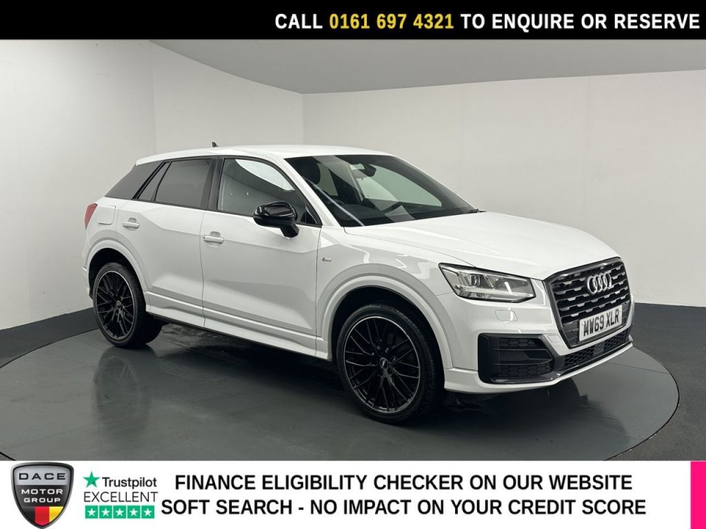 Used 2019 WHITE AUDI Q2 SUV 1.5 TFSI CoD 35 Black Edition SUV 5dr Petrol Manual Euro 6 (s/s) (150 ps) (reg. 2019-11-29) for sale in Manchester