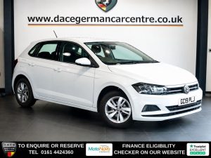 Used 2019 WHITE VOLKSWAGEN POLO Hatchback 1.0 EVO SE Hatchback 5dr Petrol Manual Euro 6 (s/s) (80 ps) (reg. 2019-07-01) for sale in Altrincham