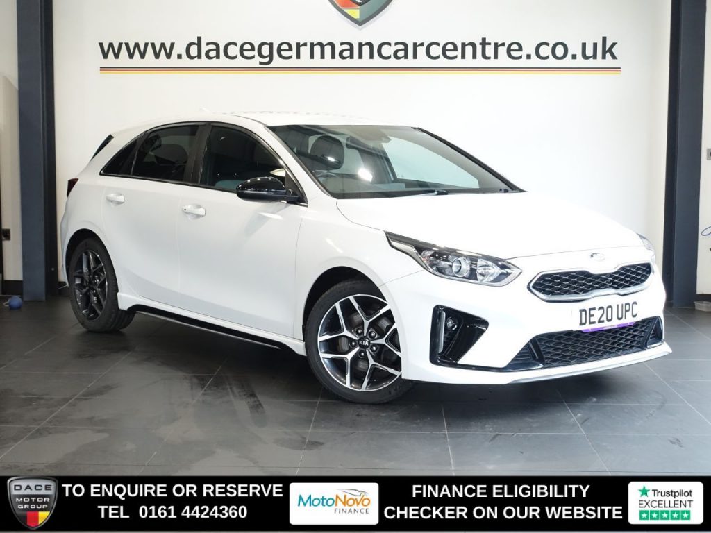 Used 2020 WHITE KIA CEED Hatchback 1.4 T-GDi GT-Line Hatchback 5dr Petrol DCT Euro 6 (s/s) (138 bhp) (reg. 2020-05-29) for sale in Altrincham