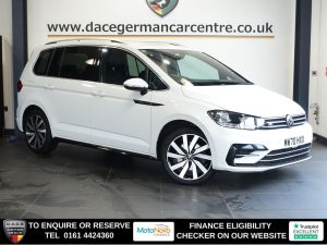 Used 2020 WHITE VOLKSWAGEN TOURAN MPV 1.5 TSI EVO R-Line MPV 5dr Petrol Manual Euro 6 (s/s) (150 ps) (reg. 2020-12-15) for sale in Altrincham