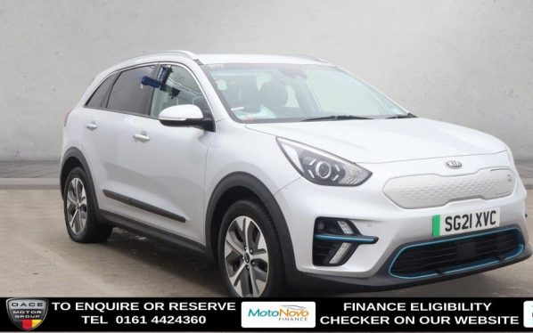 Used 2021 SILVER KIA NIRO SUV 64kWh 3 SUV 5dr Electric Auto (201 bhp) (reg. 2021-03-31) for sale in Altrincham
