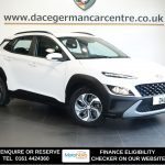 Used 2021 WHITE HYUNDAI KONA SUV 1.6 h-GDi SE Connect SUV 5dr Petrol Hybrid DCT Euro 6 (s/s) (141 ps) (reg. 2021-02-26) for sale in Altrincham