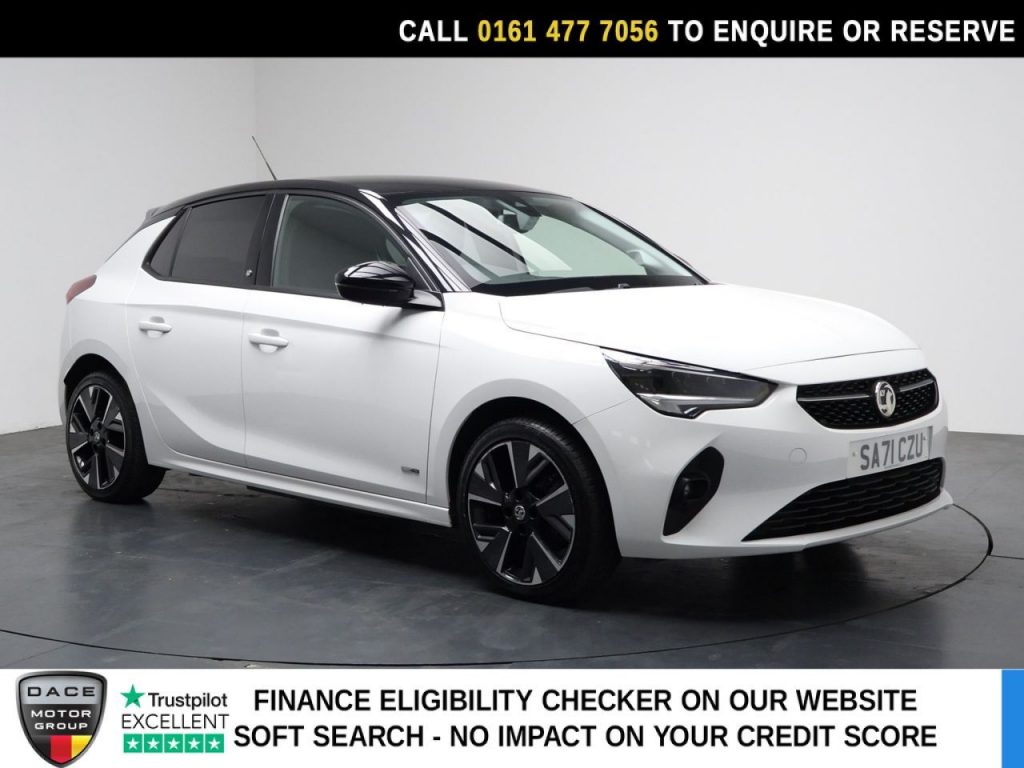 Used 2021 WHITE VAUXHALL Corsa Electric Hatchback 50kWh Griffin Hatchback 5dr Electric Auto (7.4Kw Charger) (136 ps) (reg. 2021-09-24) for sale in Stockport