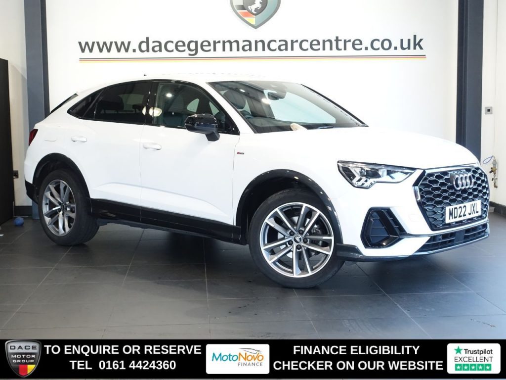 Used 2022 WHITE AUDI Q3 SUV 1.5 TFSI CoD 35 Black Edition SUV 5dr Petrol Manual Euro 6 (s/s) (150 ps) (reg. 2022-07-29) for sale in Altrincham