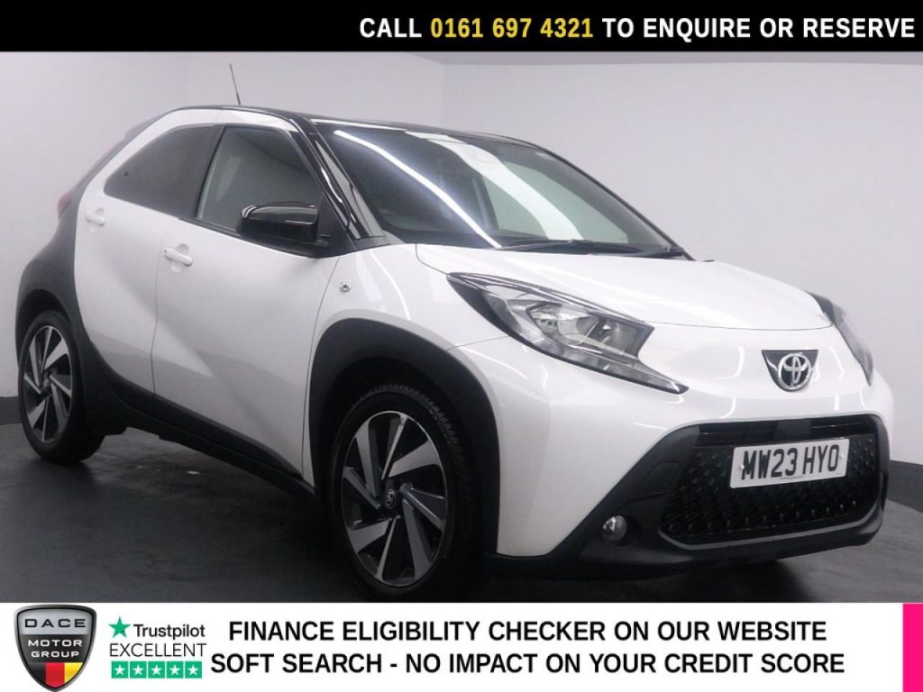Used 2023 WHITE TOYOTA AYGO X Hatchback 1.0 VVT-i Edge Hatchback 5dr Petrol Manual Euro 6 (s/s) (72 ps) (reg. 2023-06-30) for sale in Manchester